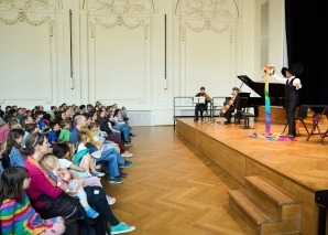 Arthur's incredible children's magic show