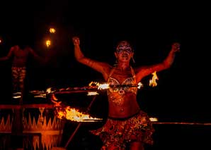 Ailin: Bellydance fusion show with fantasy elements and fire