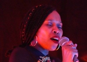 Sade de Luxe - einzigartiges Sade Tribute-Trio