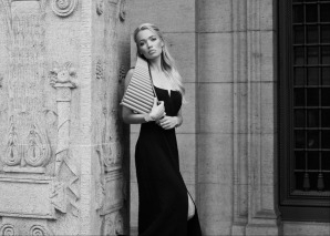 Sulamith Spillmann - flûte de pan élégante