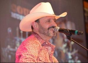Rrrrolf - One-Man Country Band