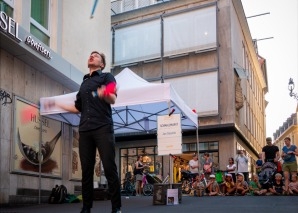 Kinderprogramm mit dem Weltrekord-Jongleur