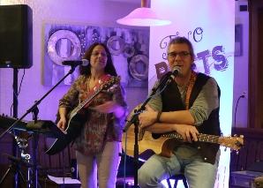 Duo Two Poets - handgemachter Pop und Rock für Ihren Anlass