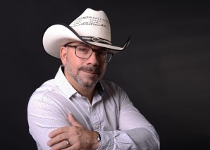 Dolli - Country Music