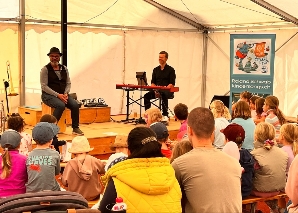 Roland Schwab: Join-in concerts for children and families