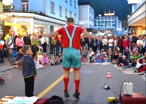 Clown Gili - Zirkuskunst für Kinder und Familien