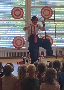 Clown Gili - Zirkuskunst für Kinder und Familien