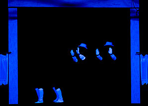 «Black Light» – Theatershow mit Schwarzlicht