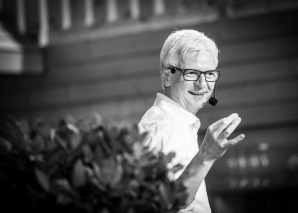 Stefan Häseli, the business comedian