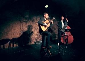 Valéry Burot - Chanson française et auteur-compositeur-interprète