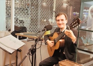 Valéry Burot - Chanson française et auteur-compositeur-interprète