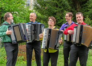 Accordéonistes colorés - le quintette d'accordéon