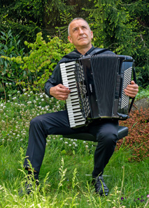 Colorful Accordionists - the accordion quintet