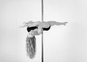 Corinne Mathis – acrobatie et danse
