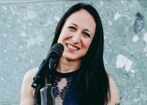 Debora Lavagnolo – Sängerin für jeden Anlass