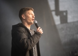 Dominik Trauffer - présentation humoristique