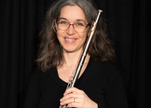 flutist Kathrin Oplatka