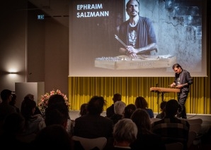 Dulcimer sounds with Ephraim Salzmann