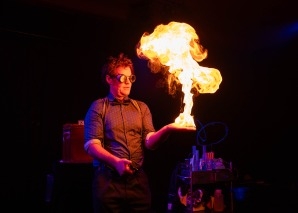 Seifenblasen-Show mit Professor Bubbles
