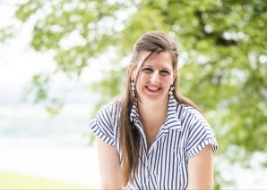 Simona Schlegel - Singer and songwriter