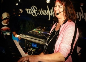 Living In The 80s – die 80er-Tribute-Band