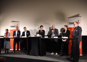 Myriam Holzner - présentatrice multilingue pour discussions et événements
