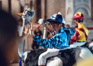 Scheppe & Boko: Men On Birds – berittene Unterhaltung
