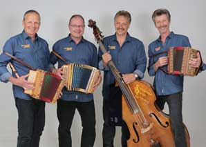 Schwyzerörgeli Quartet Längenberg