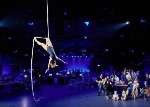 Vertical dance – aerial acrobatics