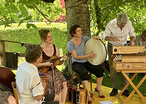 Urtönig - Swiss folk music, versatile, colorful and beautiful