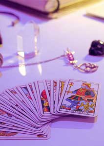 Khara the fortune teller – card reader
