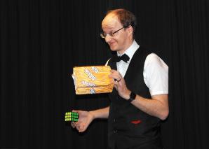 Magician Ron Bertolla