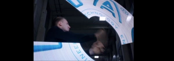 LED-Show mit dem Weltrekord-Jongleur