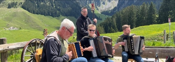 Schwyzerörgeliquartett Flexibell