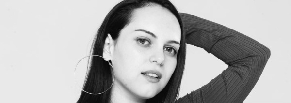 Thaís Cristine – brasilianische Singer-Songwriterin