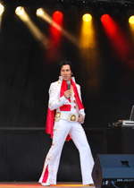 Elvis-Show mit Tommy King