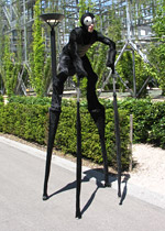 Walk-Acts - theatrical figures on stilts