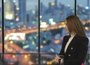 Sarah Robins - Moderatorin und Sprecherin