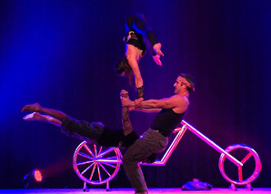 Triangle de groupe acrobatique