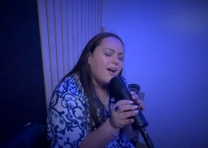 Thaís Cristine – brasilianische Singer-Songwriterin