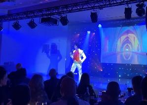 Elvis-Show mit Tommy King