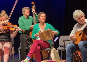 Urtönig - Swiss folk music, versatile, colorful and beautiful